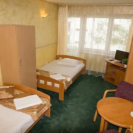 Hotel 212